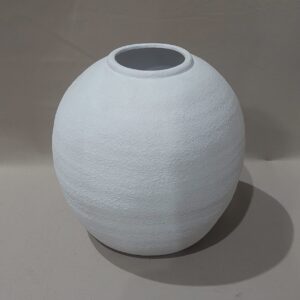 כדור לבן מרוקו (מלאי 39 יחידות)( מיקום A14ג)