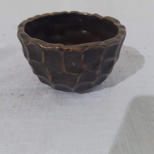 קערה קרוקדיל שחור S (מלאי 15 יחידות)