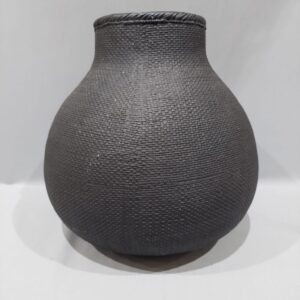 וואזה שחור סרוג XL (מלאי : 2 יחידות) (מיקום גA11)