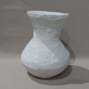 אגרטל עיסת נייר (מלאי 12) (מיקום A14ג)