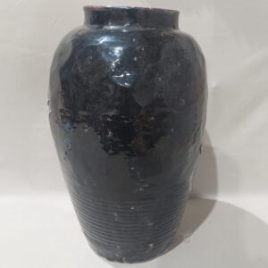 כד קרמיקה שחור ( מלאי 16 ) ( מיקום A10ג)