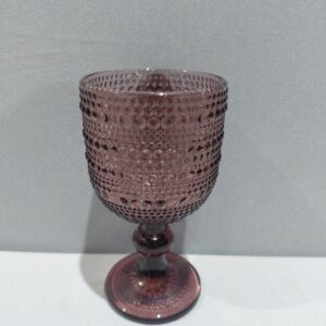 כוסות יין סגול נקודות נמוך (מלאי 66)(מיקום F15א)